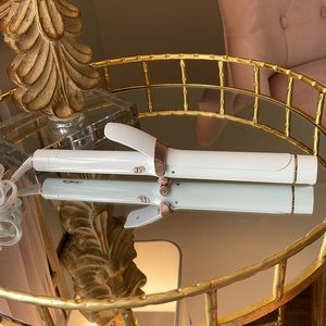 T3 Singlepass Curl - Curling Wand 1.25” Brand New w/o Tags